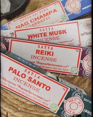 Encens Nag champa, Musk blanc, Palo Santo, Reiki