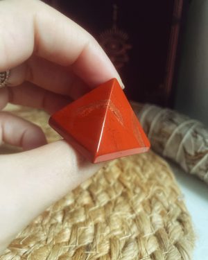 Pyramide en Jaspe rouge